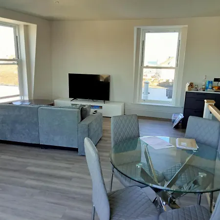 Glorious Duplex Holiday Apartment By The Sea Bognor Regis Exterior foto
