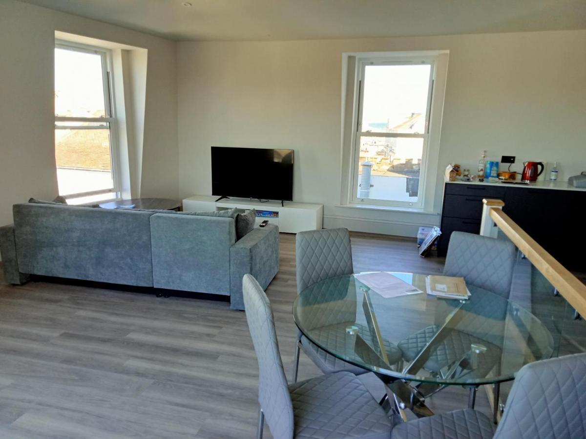 Glorious Duplex By The Sea Appartement
